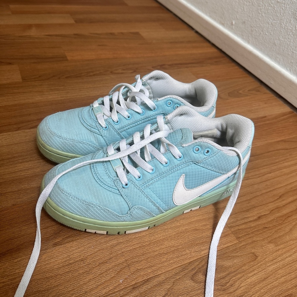 Nike Blue Sneakers